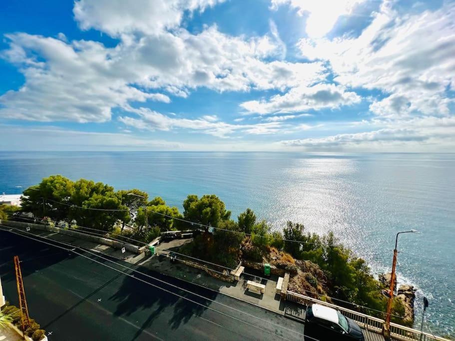 Suite Sunset 21 - Fronte Mare Sanremo Esterno foto