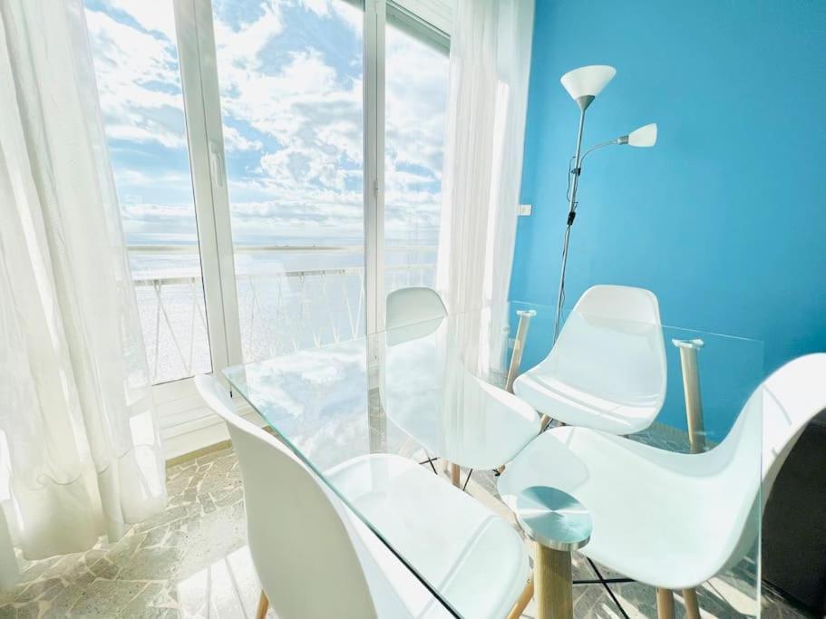 Suite Sunset 21 - Fronte Mare Sanremo Esterno foto