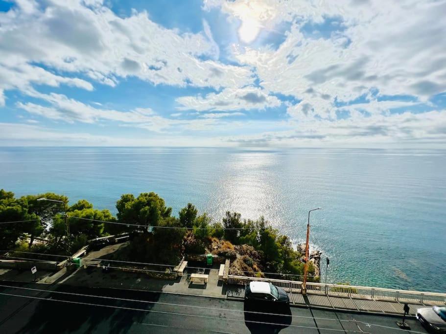 Suite Sunset 21 - Fronte Mare Sanremo Esterno foto